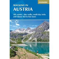 Walking in Austria: 100 Routes - Day Walks, Multi-Day Treks and Classic Hut-to-Hut Tours (Hæftet, 2016)