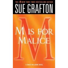 Livres M Is for Malice (Broché, 2011)