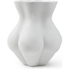 Muse Kiki's Derriere