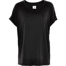 CULTURE T-shirts CULTURE Kajsa T-shirt - Black Wash