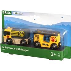 Återvunna material Bilar BRIO Tanker Truck with Wagon 33907