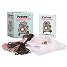 Cross stitch kit Pusheen: A Cross-Stitch Kit (Miniature Editions) (Heftet, 2018)