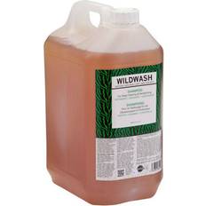 Wild Wash Pro Dark or Greasy Coats Shampoo