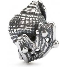 Hiding Conch Bead Charm - Silver