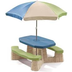 Outdoor Toys Step2 Naturally Playful Picnic Table with Umbrella