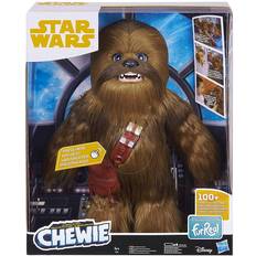 Star Wars Interactive Toys Hasbro Star Wars Ultimate Co-pilot Chewie