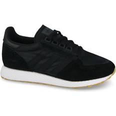 Adidas Forest Grove M - Core Black/Gum