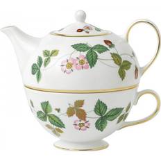 Wedgwood Wild Strawberry Teapot