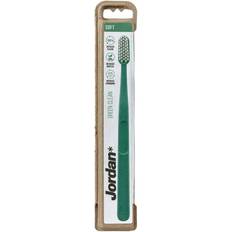 Hammasharjat Jordan Green Clean Soft Toothbrush