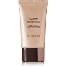 Hourglass Illusion Hyaluronic Skin Tint SPF15 Ivory