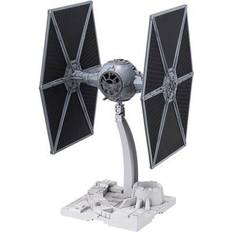 Maquettes Revell Bandai TIE Fighter