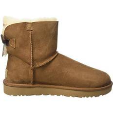 UGG Mini Bailey Bow II - Marrón Beige