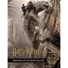 Harry potter books Harry Potter: The Film Vault - Volume 3: The Sorcerer's Stone, Horcruxes & The Deathly Hallows (Indbundet, 2019)