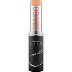 MAC Studio Fix Soft Matte Foundation Stick NW30