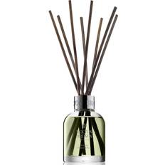 Molton Brown Aroma Reeds Delicious Rhubarb & Rose 150ml