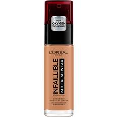 Loreal foundation L'Oréal Paris Infaillible 32H Fresh Wear Foundation Ruskea