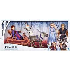 Hasbro Frost 2 Dolls with Sled