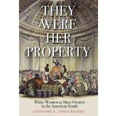 They Were Her Property (Paperback, 2020)