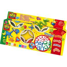 The clay SES Creative Air Drying Clay & Molds 00498