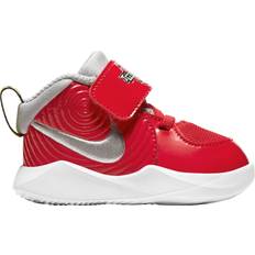 Children's Shoes Nike Team Hustle D 9 TD - University Red/Wolf Grey/White/Metallic Silver