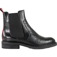 7424-319 Chelsea Boots - Black/Red