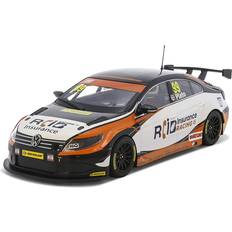 Scalextric BTCC Volkswagen Passat Jason Plato Brands Hatch 2015