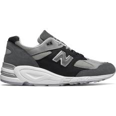 New Balance 990v2 Made in USA - Silver Mink/Black
