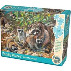 Cobblehill Raccoon Family 350 Pieces