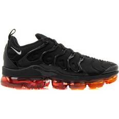 Nike Air Vapormax Kengät Nike Air VaporMax Plus M - Black/Magma Orange/University Red/Light Smoke Grey