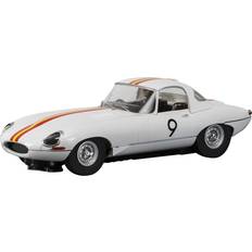 Scalextric Slot Cars Scalextric Jaguar E Type 1965 Bathurst No.9 Bob Jane 1:32