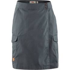 Knielange Röcke - Polyamid Fjällräven Övik Travel Skirt W - Dusk