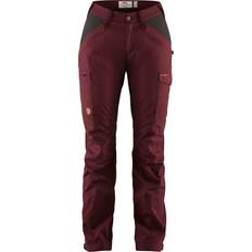 Fjällräven Kaipak Trousers Curved W - Dark Garnet/Dark Grey