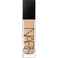 Beste Foundations NARS Natural Radiant Longwear Foundation Punjab