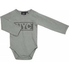 Drenge - Polyester Bodyer Petit by Sofie Schnoor August Body LS - Dusty Green (P201422-3025)
