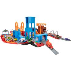 Hasbro Micro Machines Super Van City Transforming Playset