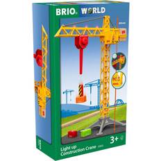 Tre Arbeidskjøretøy BRIO Light Up Construction Crane 33835