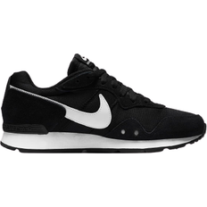 Nike Venture Runner W - Black/Black/White