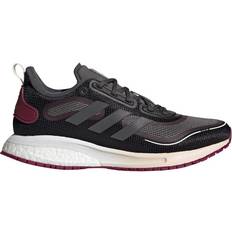 Chaussures de sport adidas Supernova WINTER.RDY W - Core Black/Night Metallic/Power Berry