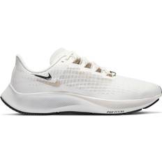 Nike Air Zoom Pegasus 37 Premium W - Ivory/Platinum Tint/Oil Gray/Metallic Gold Silk