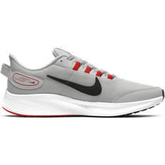 Nike Run All Day 2 M - Gray Fog/Chile Red/Racer Blue/Black