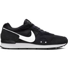 48 ½ - Herren Schuhe Nike Venture Runner M - Black/Black/White