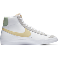 Nike Blazer Mid 77 Vintage White Lemon Wash