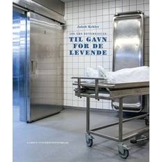 Retsmedicin Til gavn for de levende: Retsmedicin gennem 100 år (Inbunden, 2018)