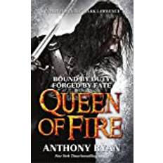 Queen of Fire: Book 3 of Raven's Shadow