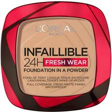 L'Oréal Paris Infaillible 24H Fresh Wear Foundation in a Powder #140 Golden Beige