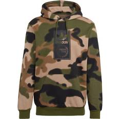 Multifärgade - Träningsplagg Tröjor adidas Camo All Over Print Hoodie Men - Wild Pine/Multicolor/Black