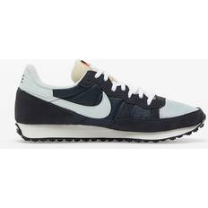 Nike Challenger OG Dark Smoke Grey