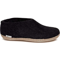 Shoe with Leather Sole - Charcoal