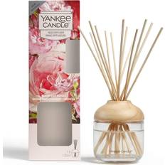 Yankee Candle Fresh Cut Roses 120ml