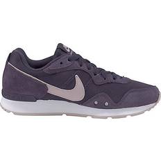 Nike venture Nike Venture Runner W - Dark Raisin/Platinum Violet/White